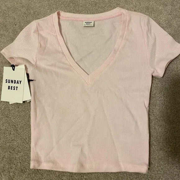 Sunday Best Rey Tee - Picture 3 of 5